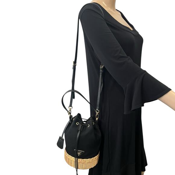 Prada Basket Bag - Picture 3 of 9